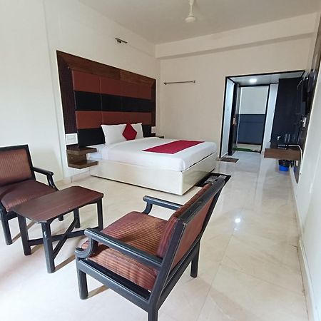 Hotel New Rajdarshan Madikeri Exteriér fotografie