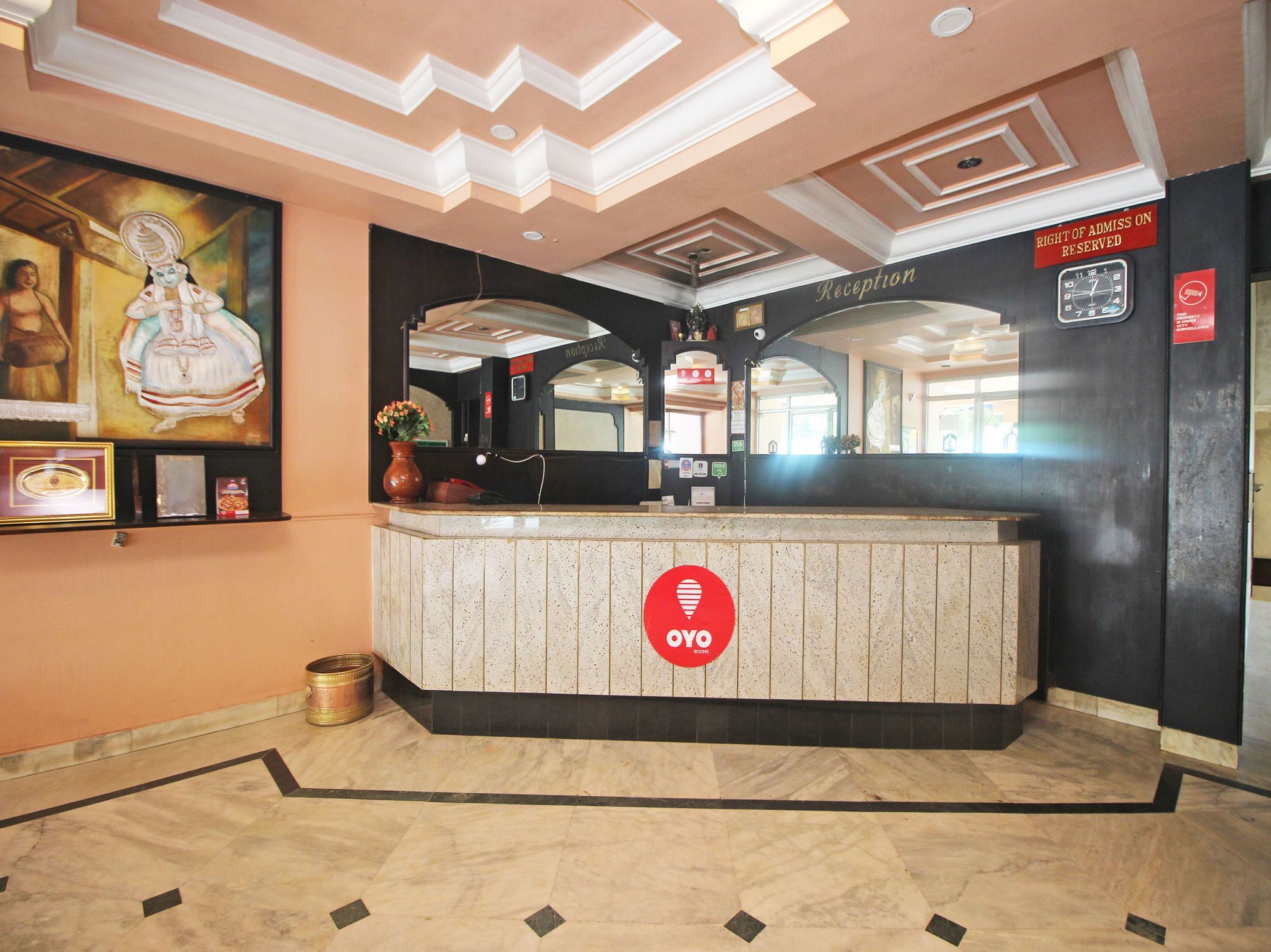 Hotel New Rajdarshan Madikeri Exteriér fotografie